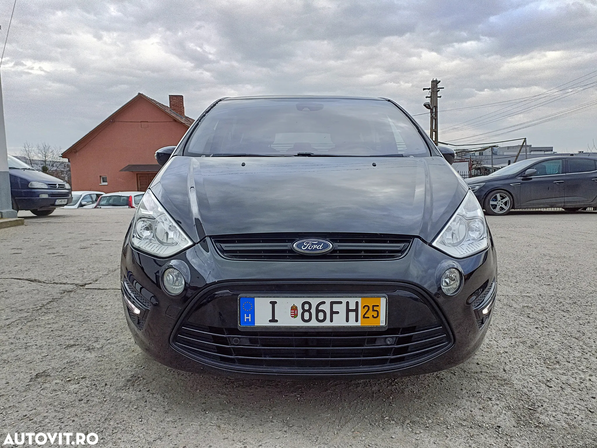 Ford S-Max 2.0 TDCi Trend - 10
