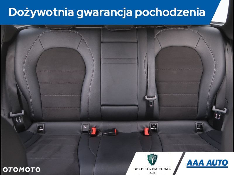 Mercedes-Benz GLC - 11