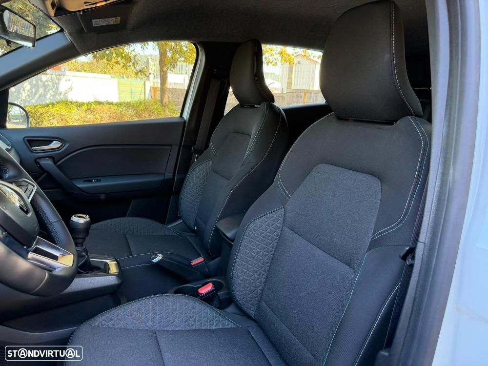 Renault Captur 1.0 TCe Techno Bi-Fuel - 9