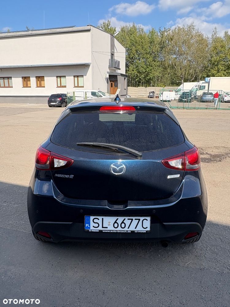 Mazda 2 - 4