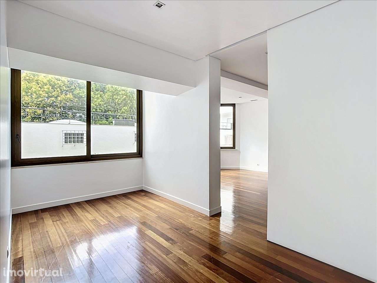 Apartamento T4 de luxo nas Avenidas Novas – Lisboa - Grande imagem: 4/29