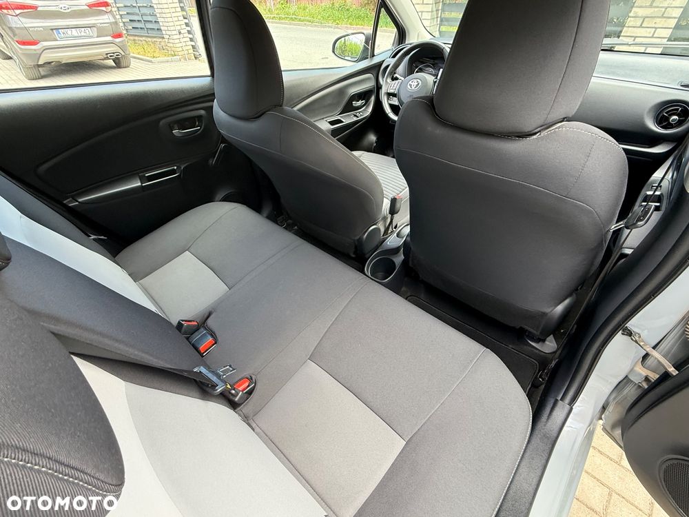 Toyota Yaris 1.5 VVT-i Comfort - 14