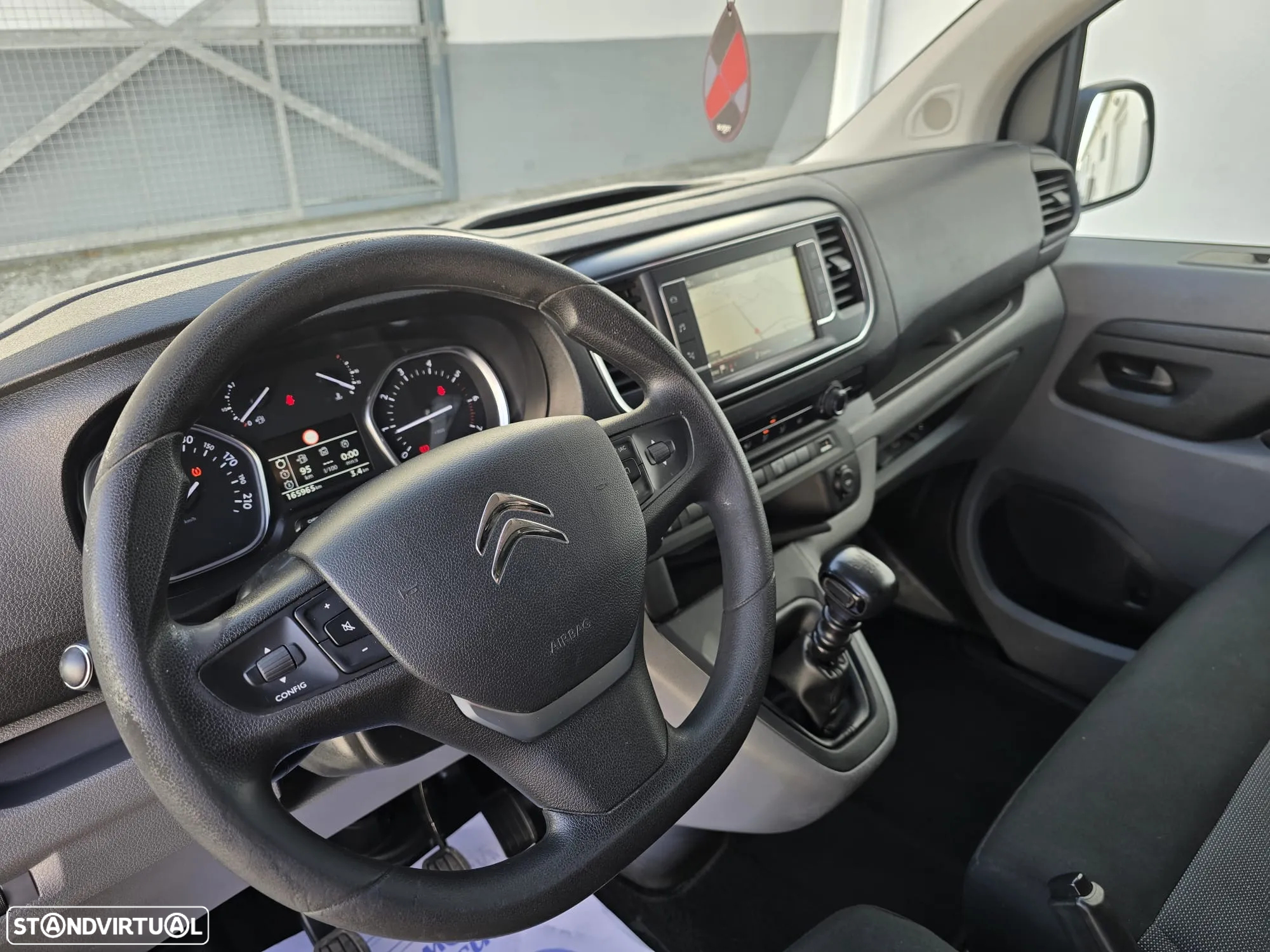 Citroën Jumpy 1.6 BlueHDi XL - 18