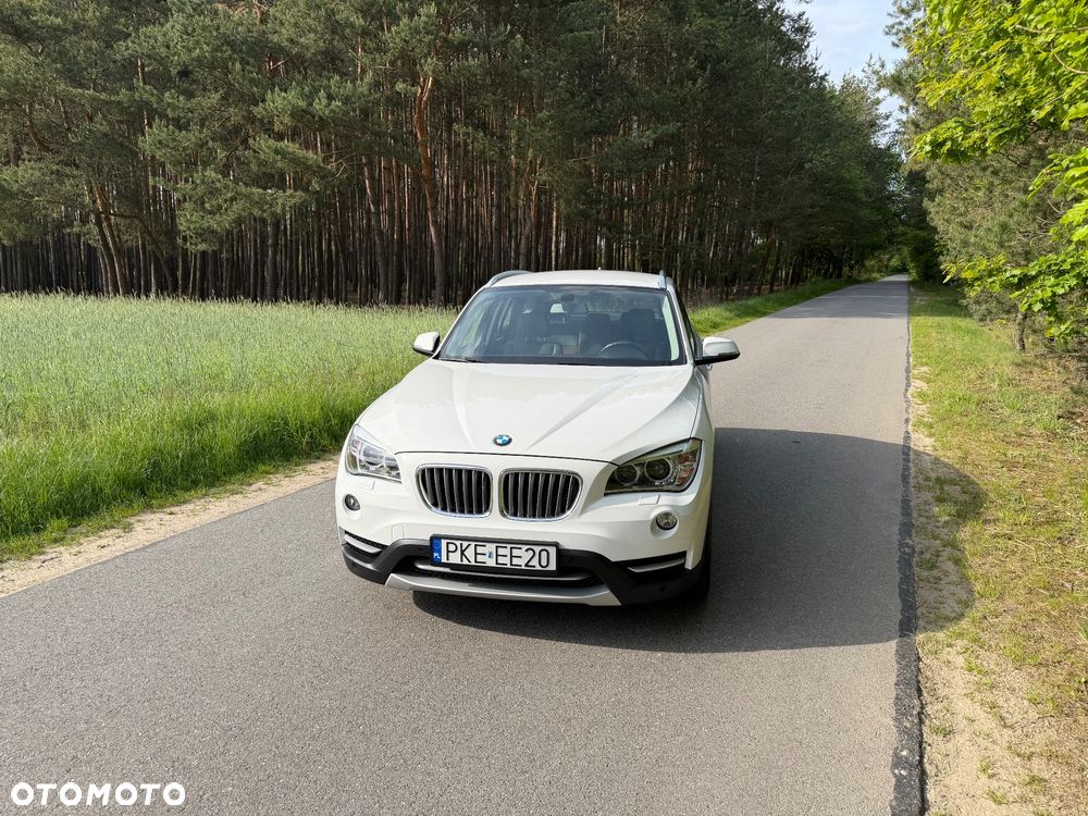 BMW X1 sDrive18d xLine - 8
