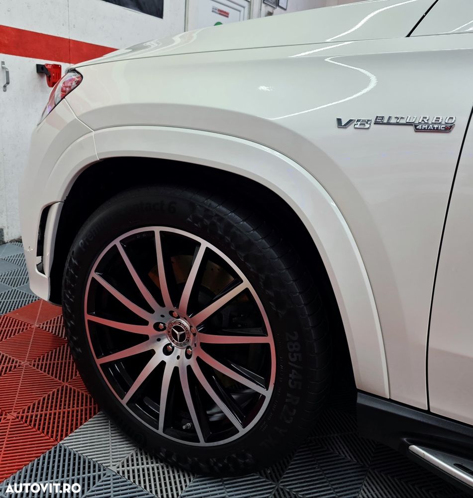 Mercedes-Benz GLS - 15