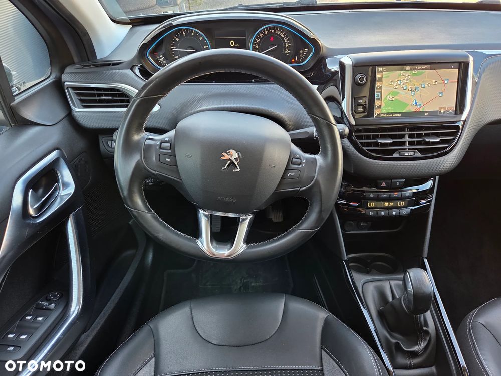 Peugeot 2008 PureTech 110 Stop&Start Style - 18