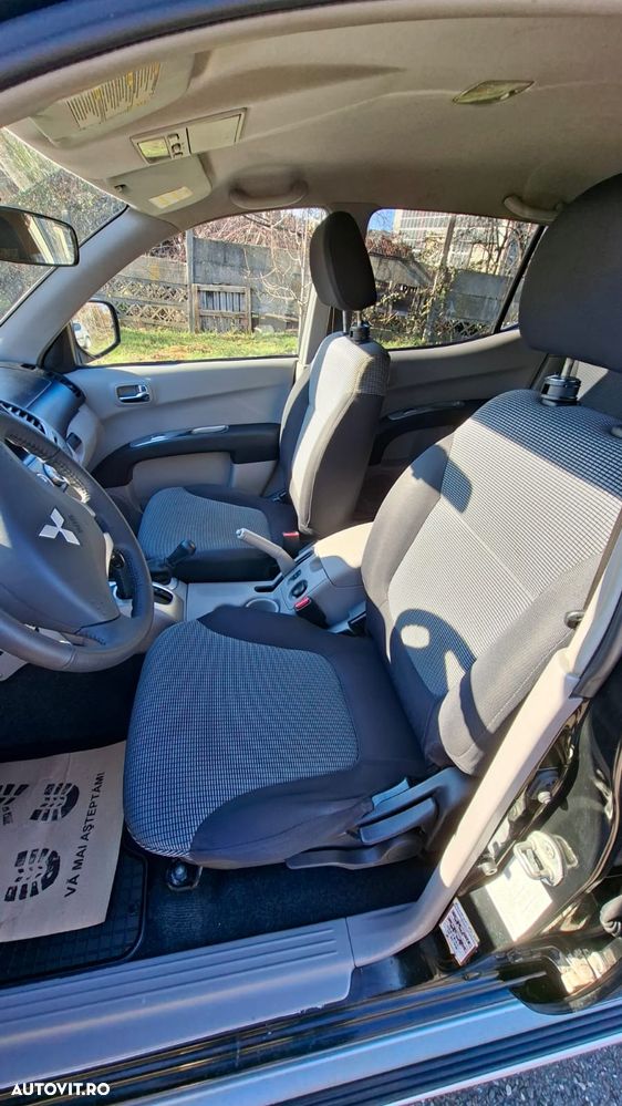 Mitsubishi L200 Pick Up 4x4 Autm. Intense Double Cab - 10