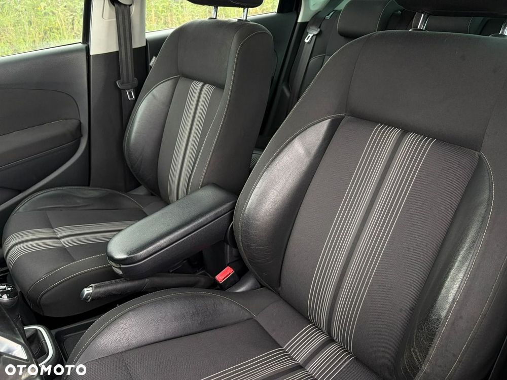 Volkswagen Polo - 17