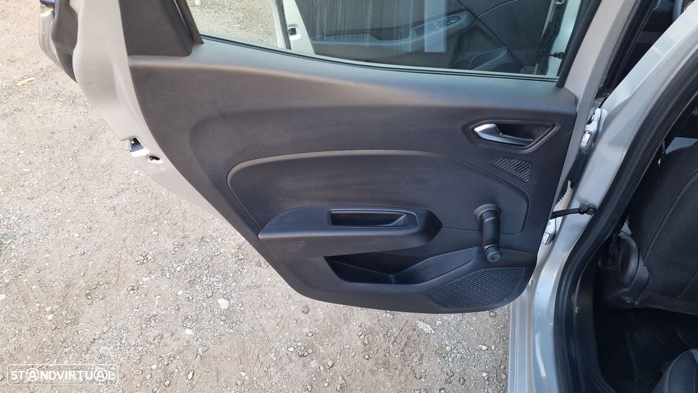 Renault Clio 1.0 TCe Limited - 26