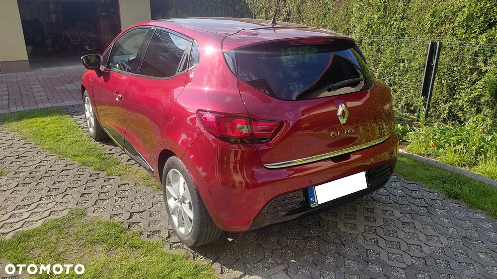 Renault Clio - 5