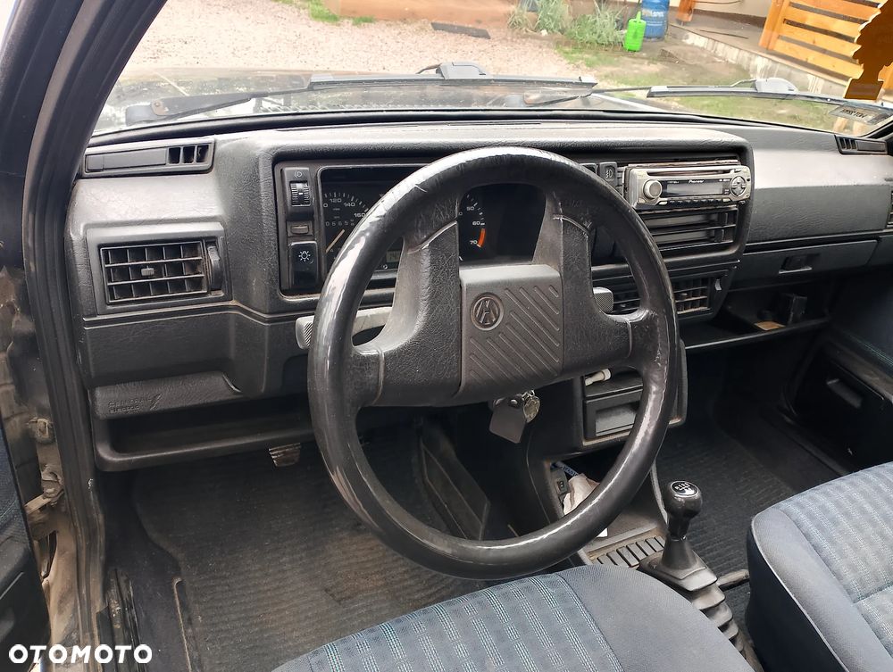 Volkswagen Golf - 8