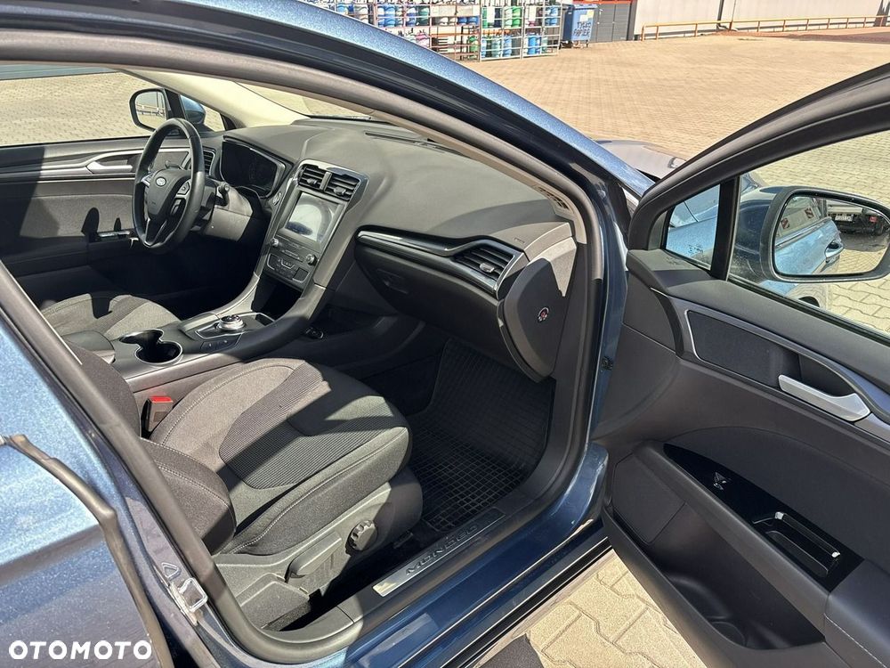Ford Mondeo - 16