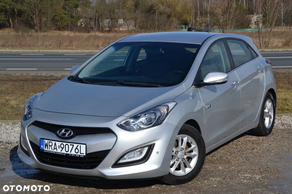 Hyundai i30 i30cw 1.6 Trend - 1