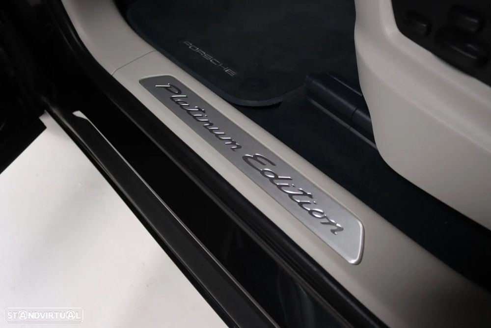 Porsche Cayenne Coupé - 15