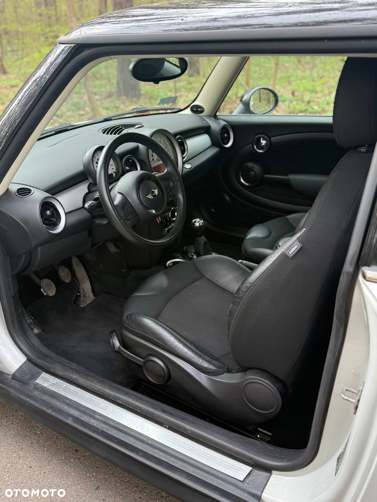 MINI Cooper - 8