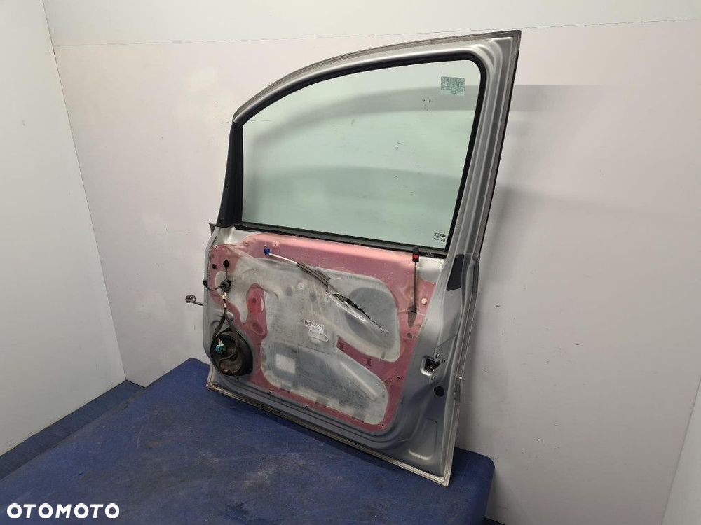 OPEL ZAFIRA A DRZWI PRZÓD PRAWE Z157 - 14