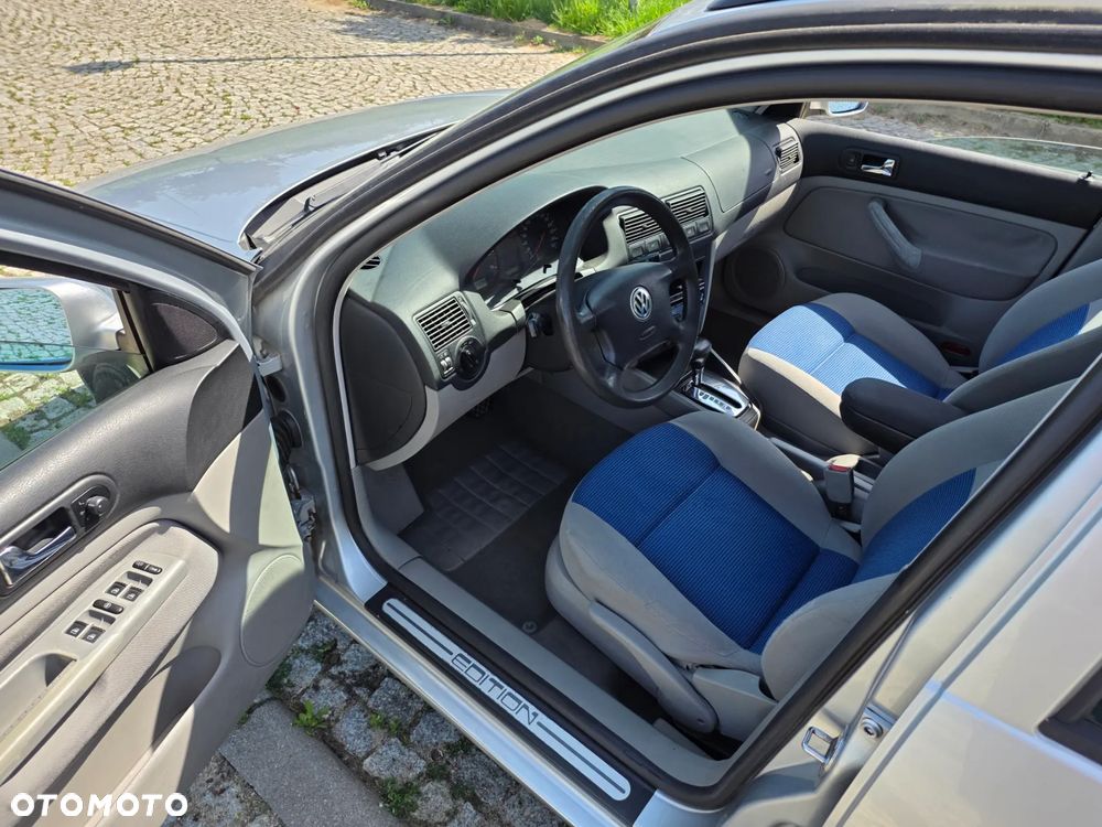 Volkswagen Golf 2.0 Trendline - 6
