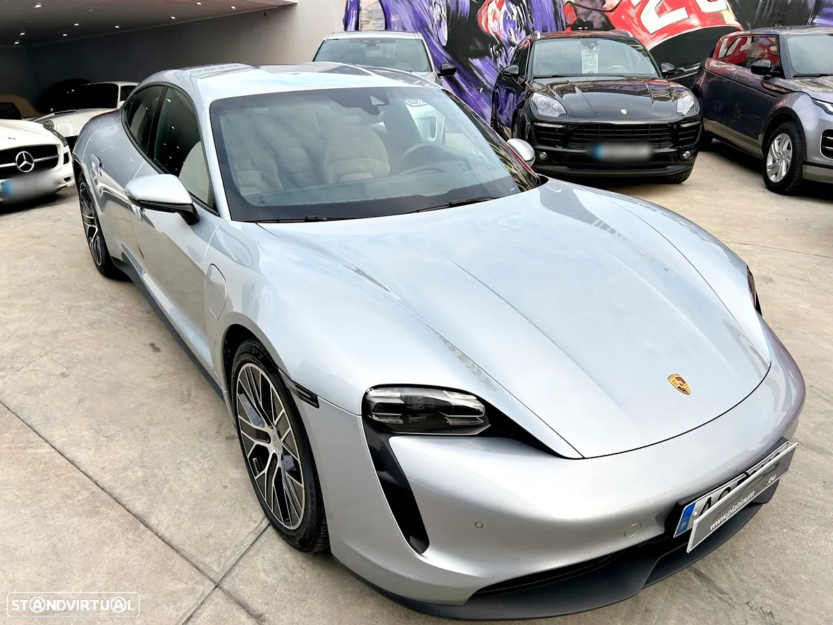 Porsche Taycan Standard - 43
