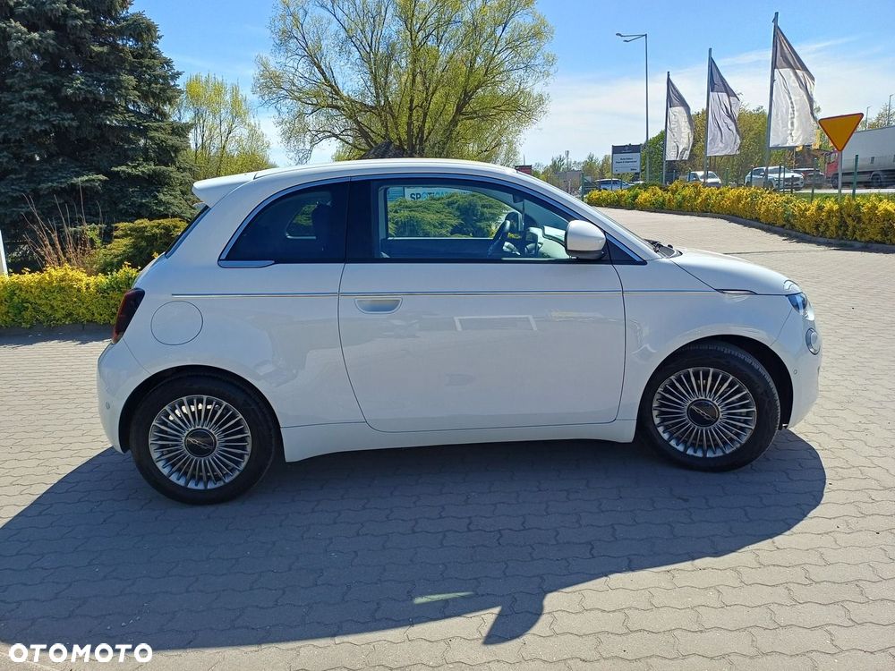 Fiat 500e - 8