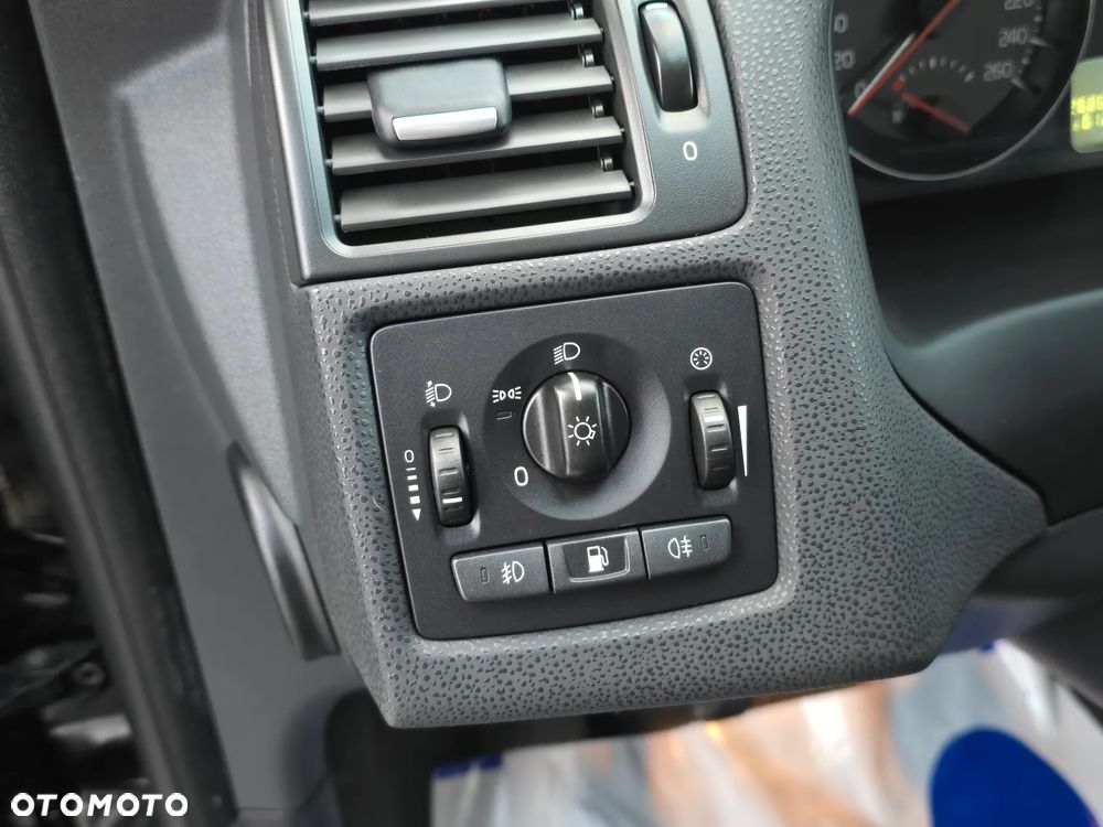 Volvo V50 2.0 Summum - 25