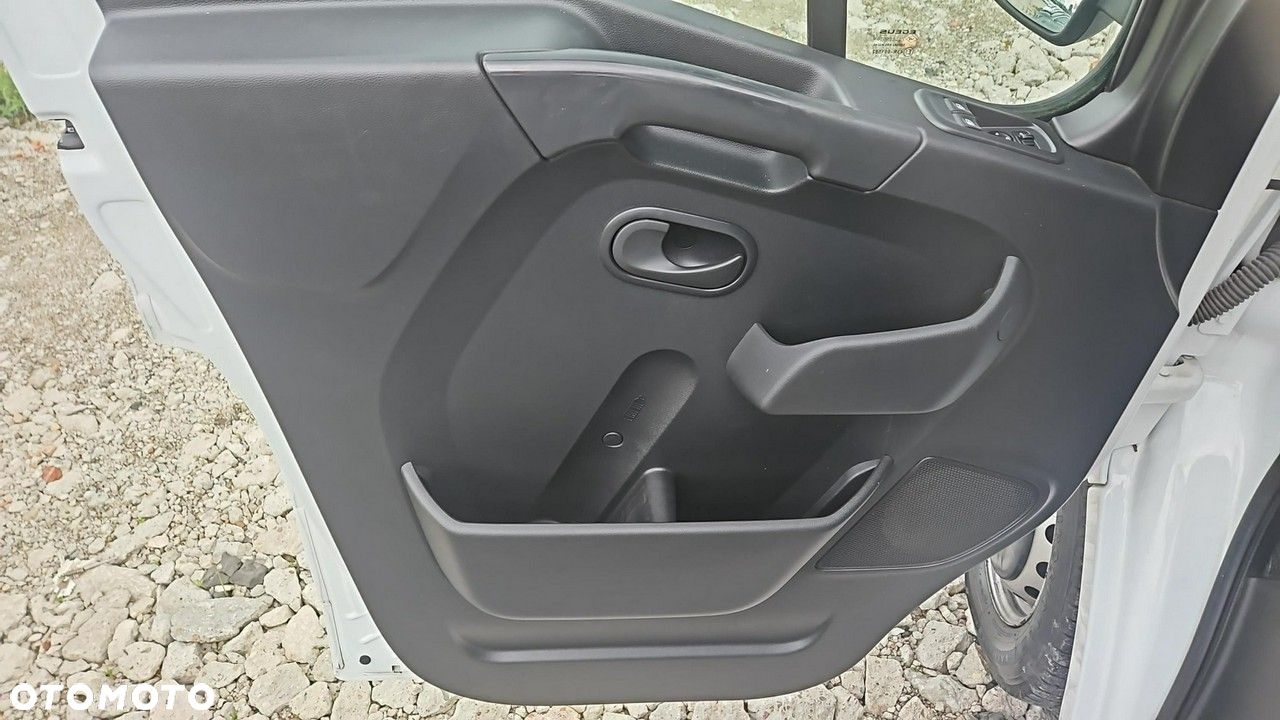 Renault Master - 10