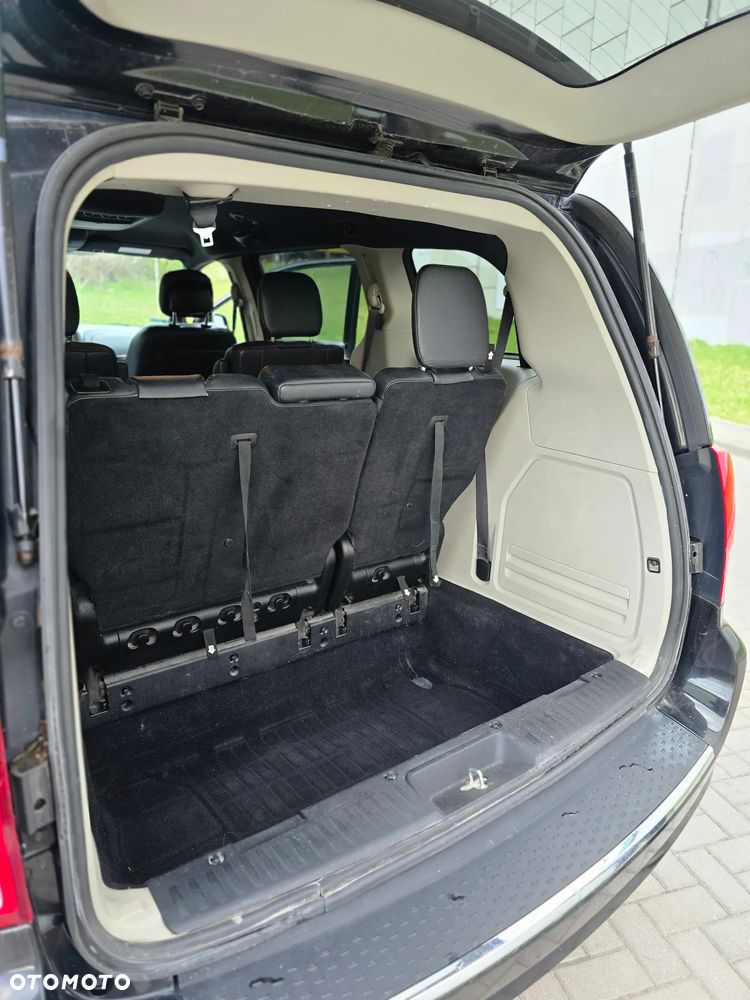 Dodge Grand Caravan - 19