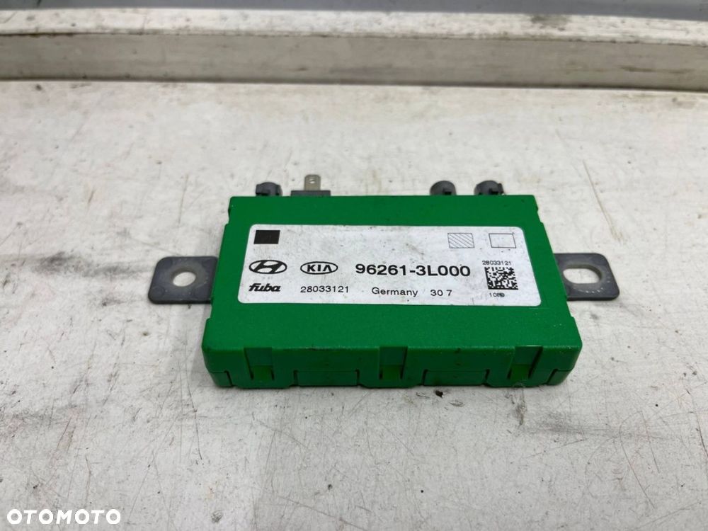 Wzmacniacz antenowy Hyundai Grandeur IV 05-11r. moduł radia 96261-3l000 - 3