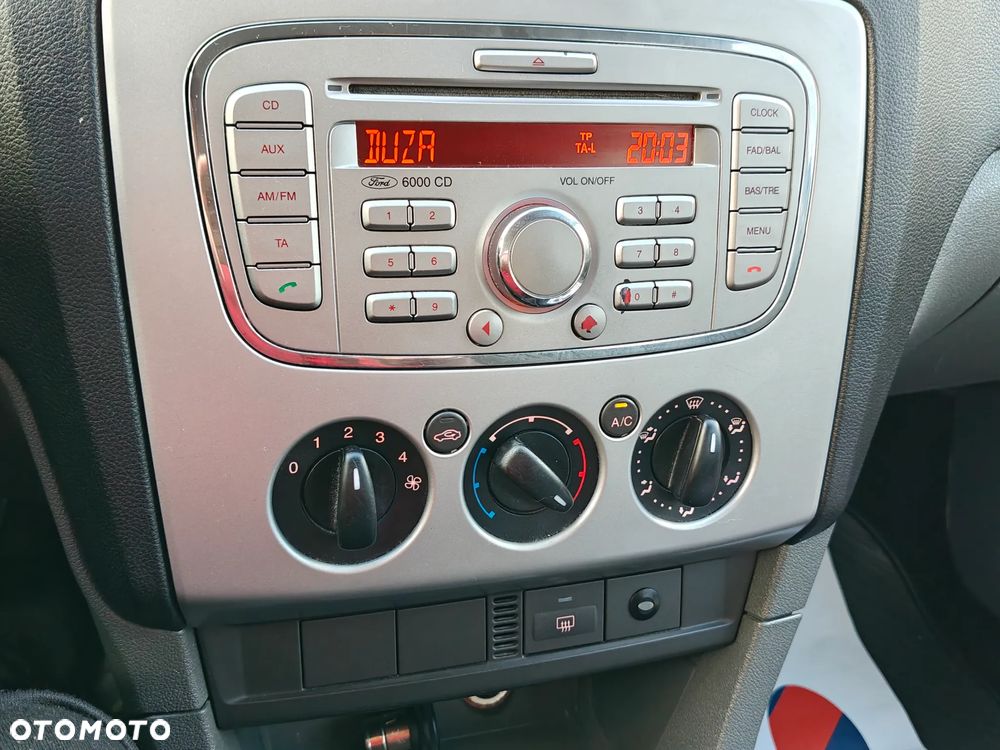 Ford Focus 1.4 16V Concept - 24