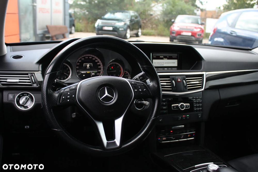 Mercedes-Benz Klasa E 220 CDI 7G-TRONIC Avantgarde - 25