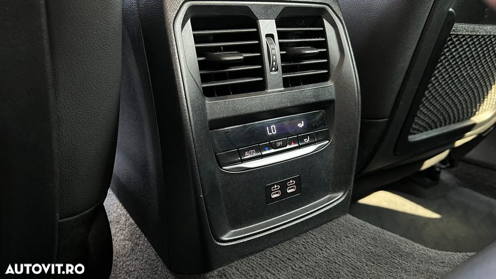 BMW Seria 3 320d xDrive AT MHEV - 26