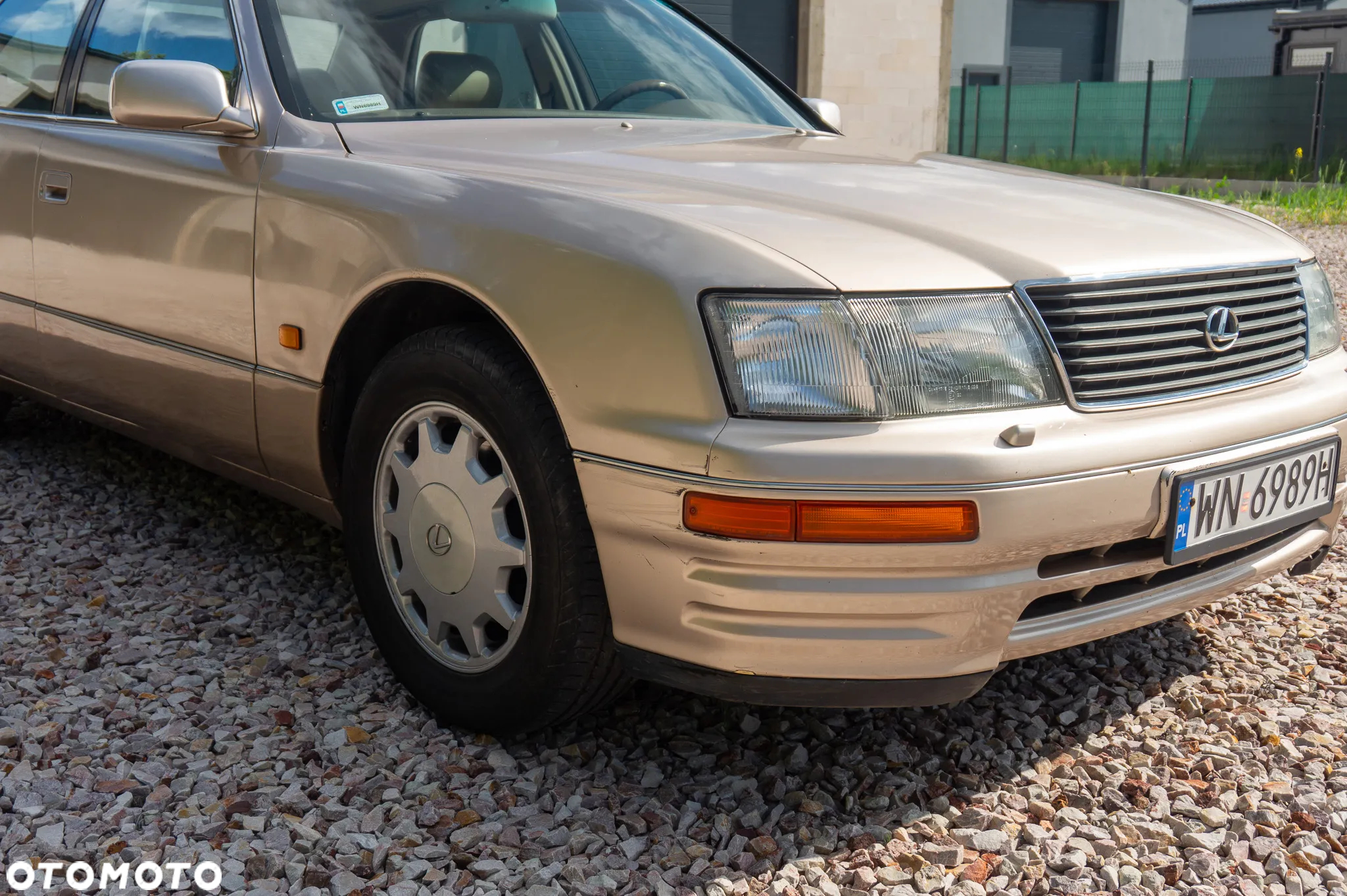 Lexus LS 400 - 21