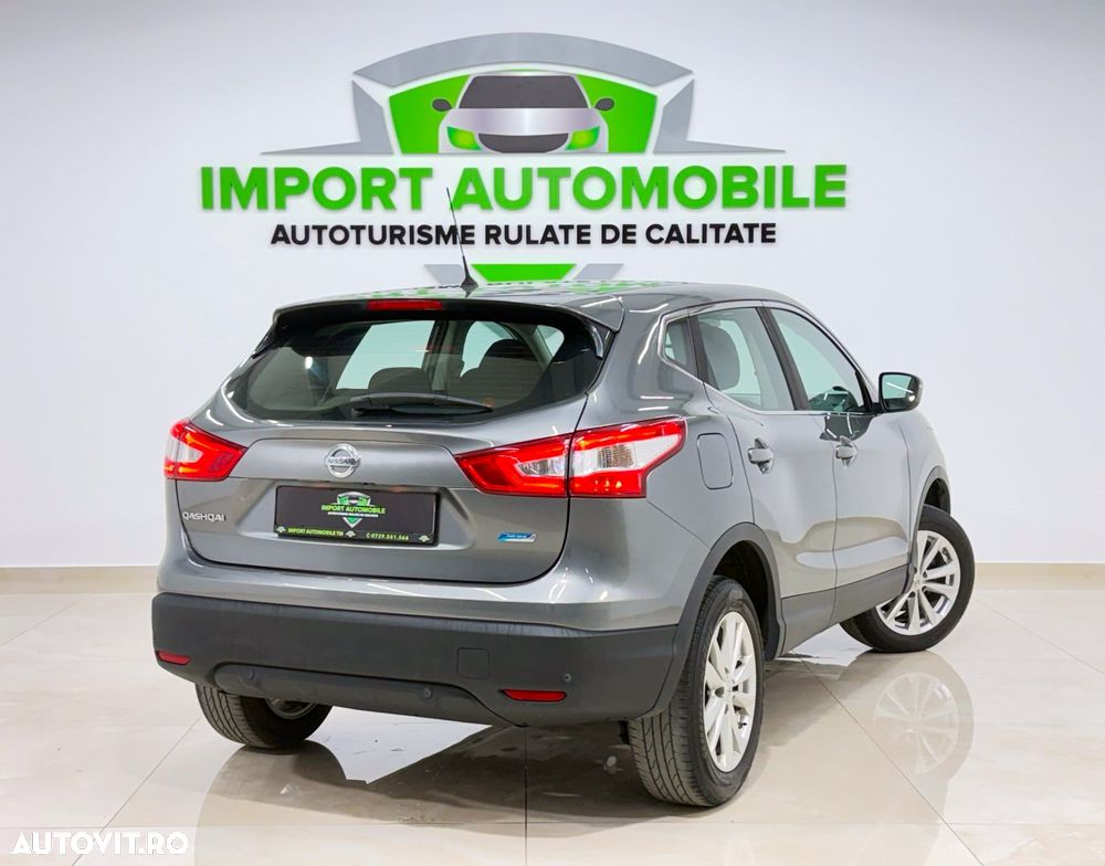 Nissan Qashqai 1.5 DCI N-Connecta - 14