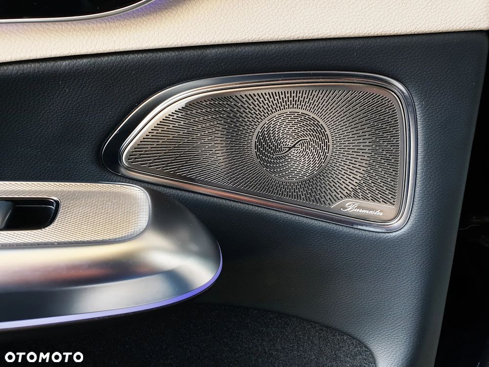 Mercedes-Benz Klasa E - 12