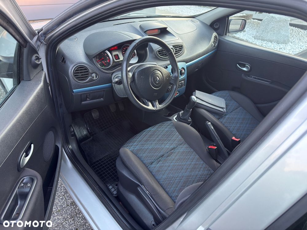 Renault Clio 1.2 16V All Inclusive - 13