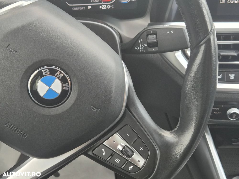 BMW Seria 3 330d xDrive AT MHEV - 17
