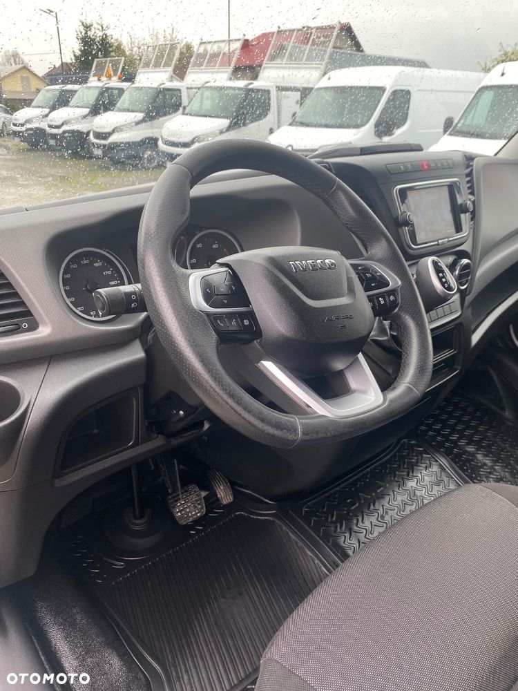 Iveco Daily - 12