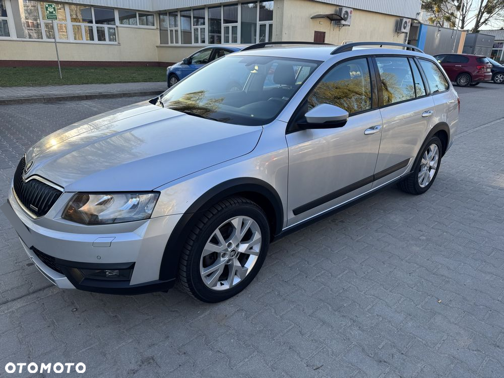 Skoda Octavia Scout 2.0 TDI 4x4 - 2