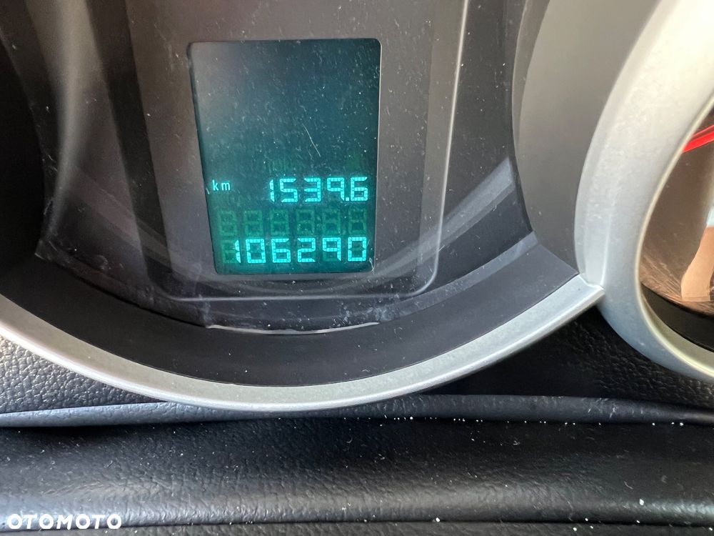 Chevrolet Cruze 1.6 LS - 13