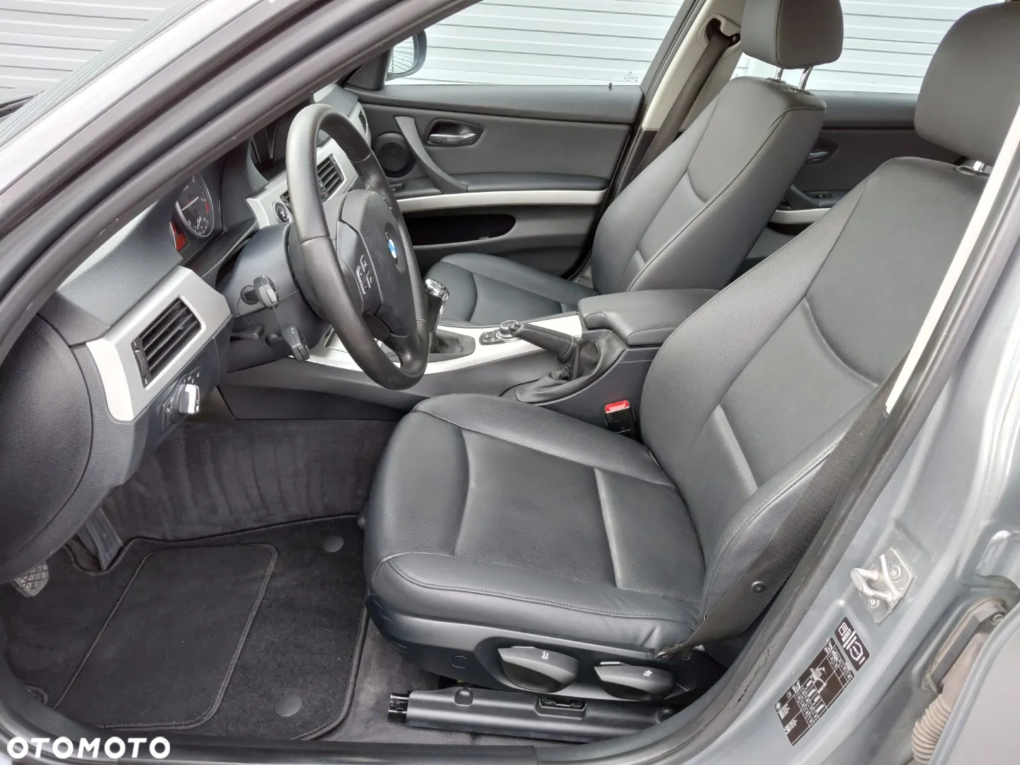 BMW Seria 3 316d - 12
