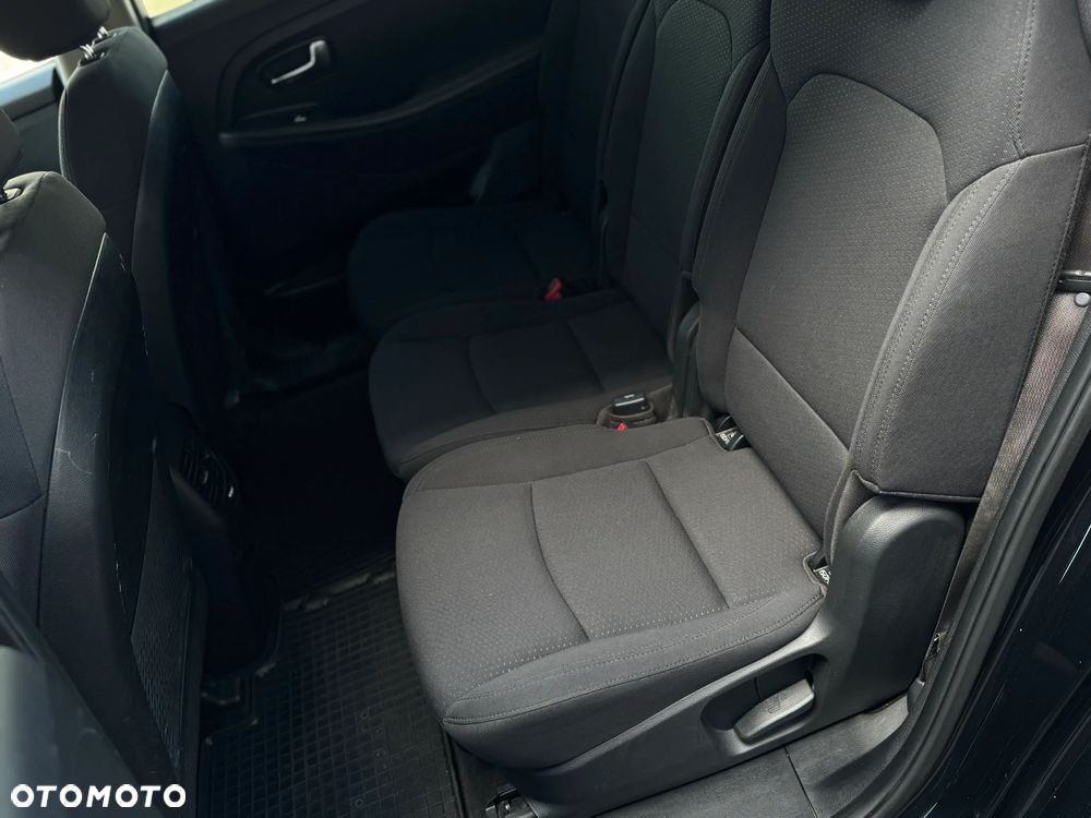 Kia Carens 1.7 CRDi L - 16