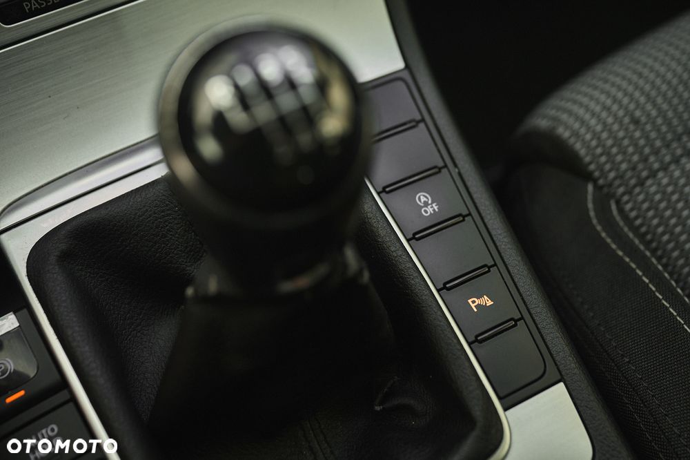 Volkswagen Passat CC 2.0 Blue TDI - 37