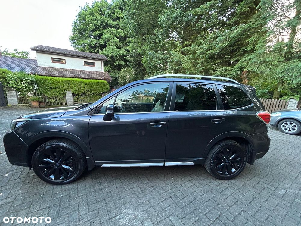 Subaru Forester 2.0 XT Platinum Lineartronic - 8