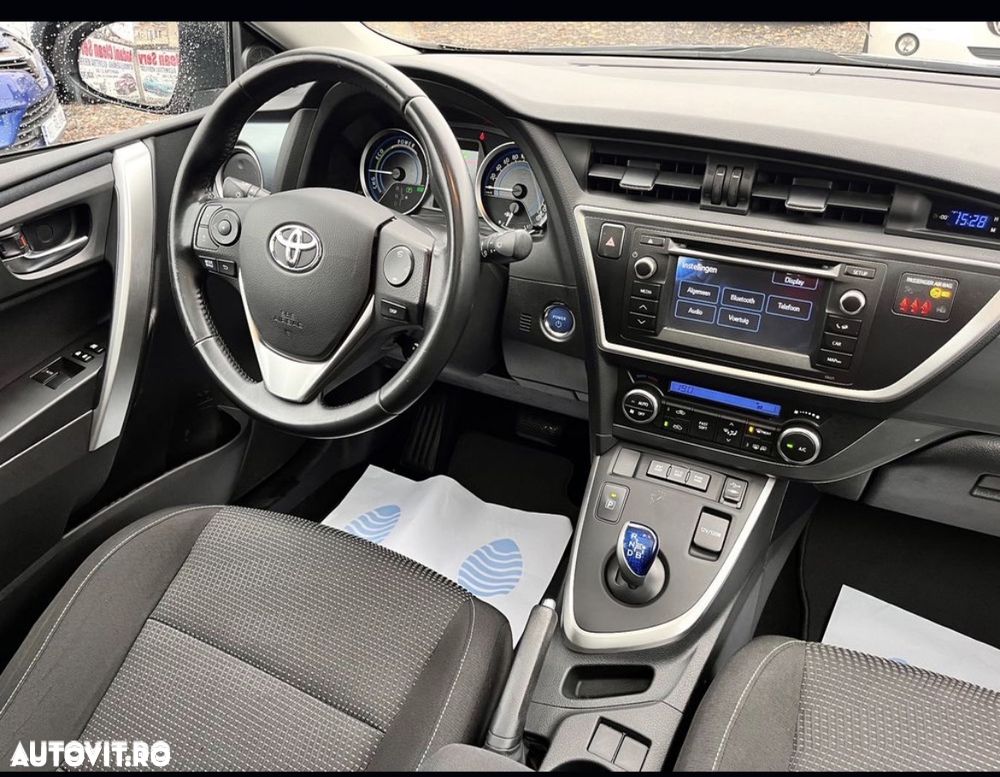 Toyota Auris 1.8 VVT-i Automatik Cool - 10