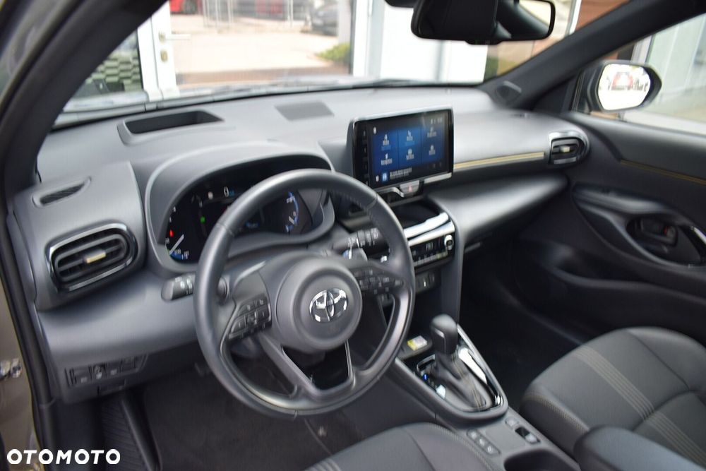 Toyota Yaris Cross Hybrid 1.5 Adventure - 13
