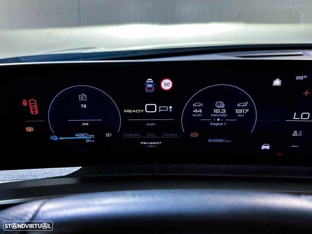 Peugeot E-3008 73 kWh GT - 39