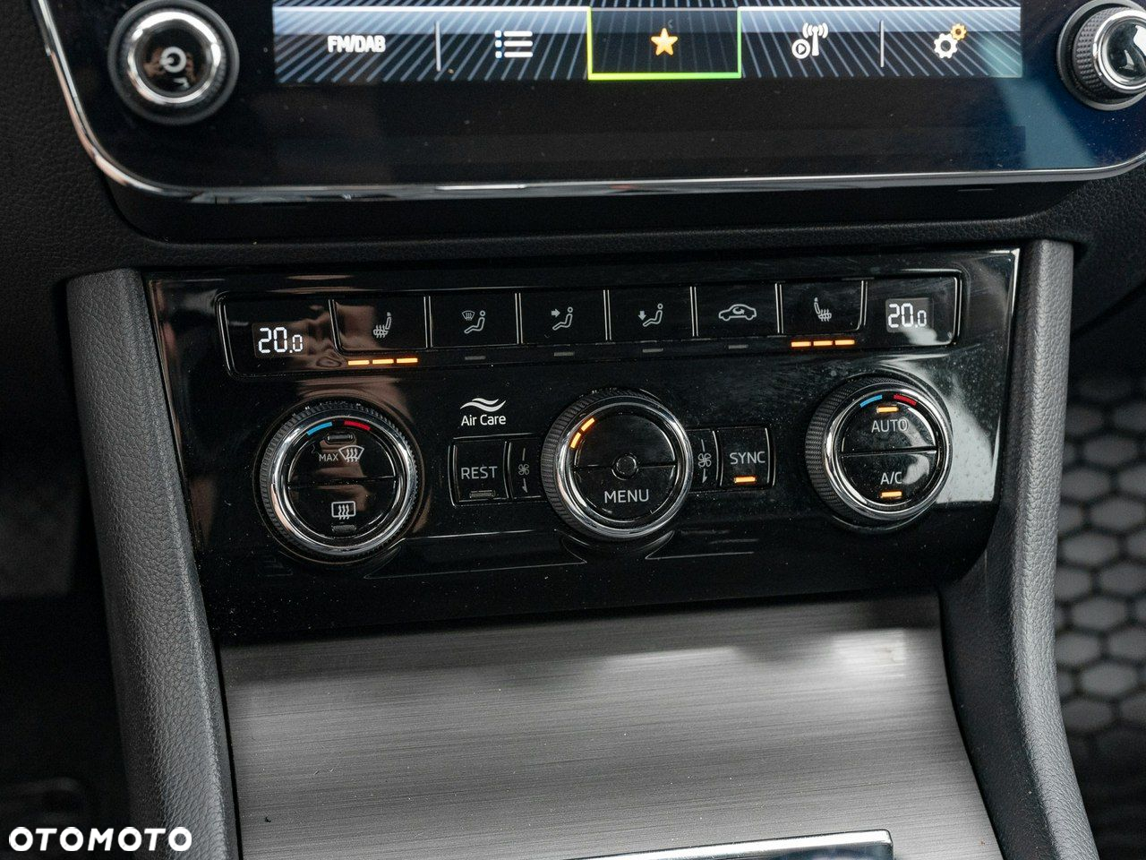 Skoda Superb 2.0 TDI SCR Style DSG - 19