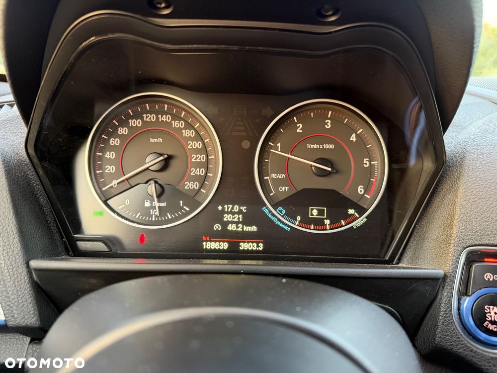 BMW Seria 1 - 22