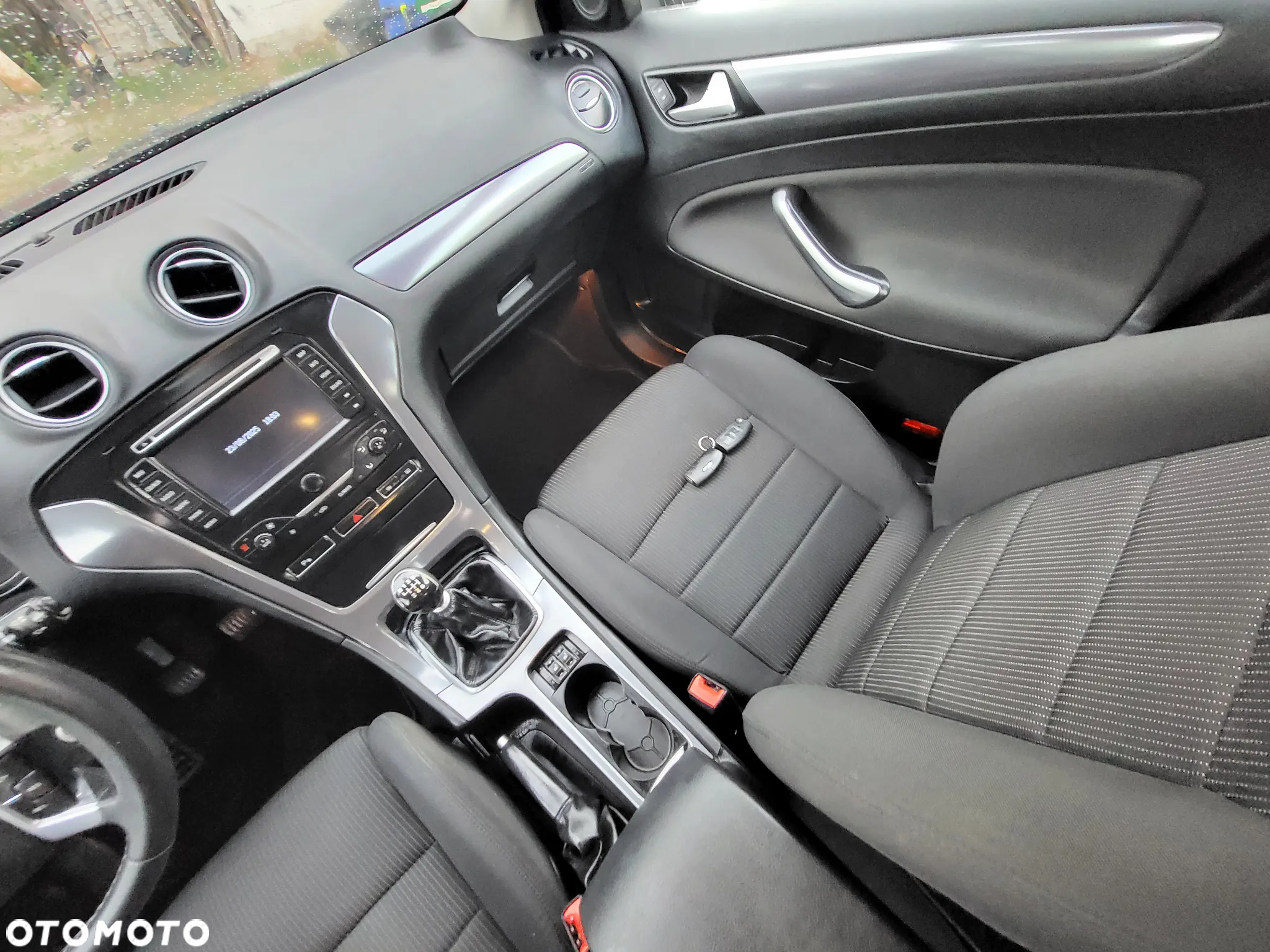 Ford Mondeo Turnier 2.0 TDCi Ghia - 26