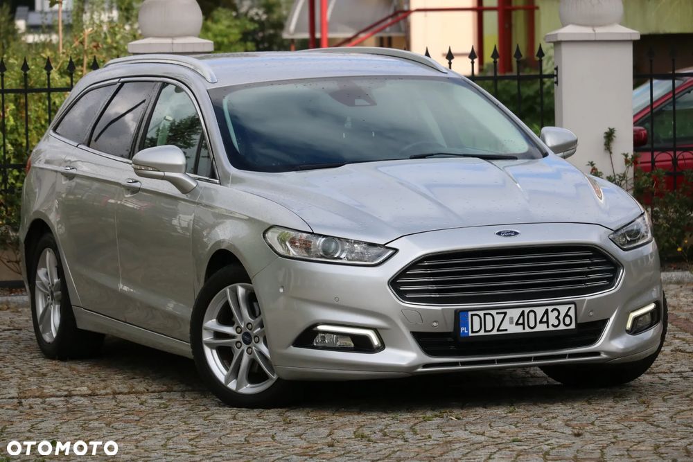 Ford Mondeo 2.0 TDCi Titanium PowerShift - 24