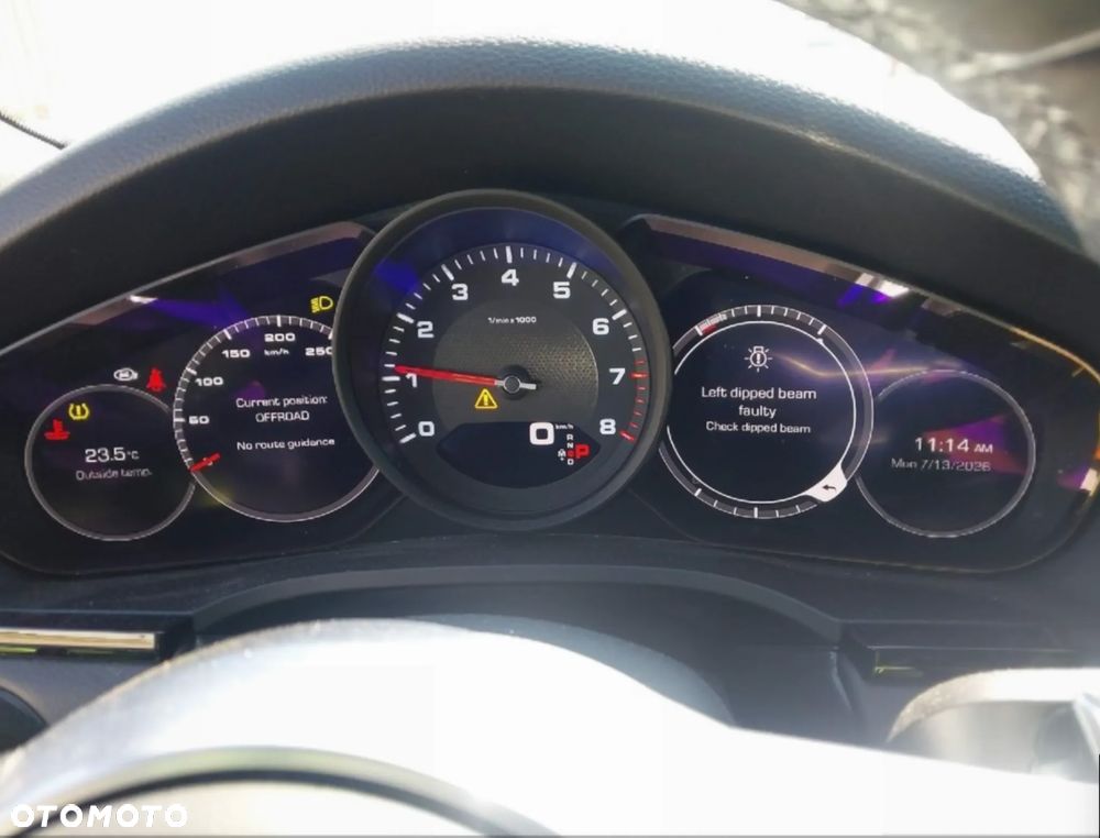 Porsche Cayenne Platinum Edition - 11
